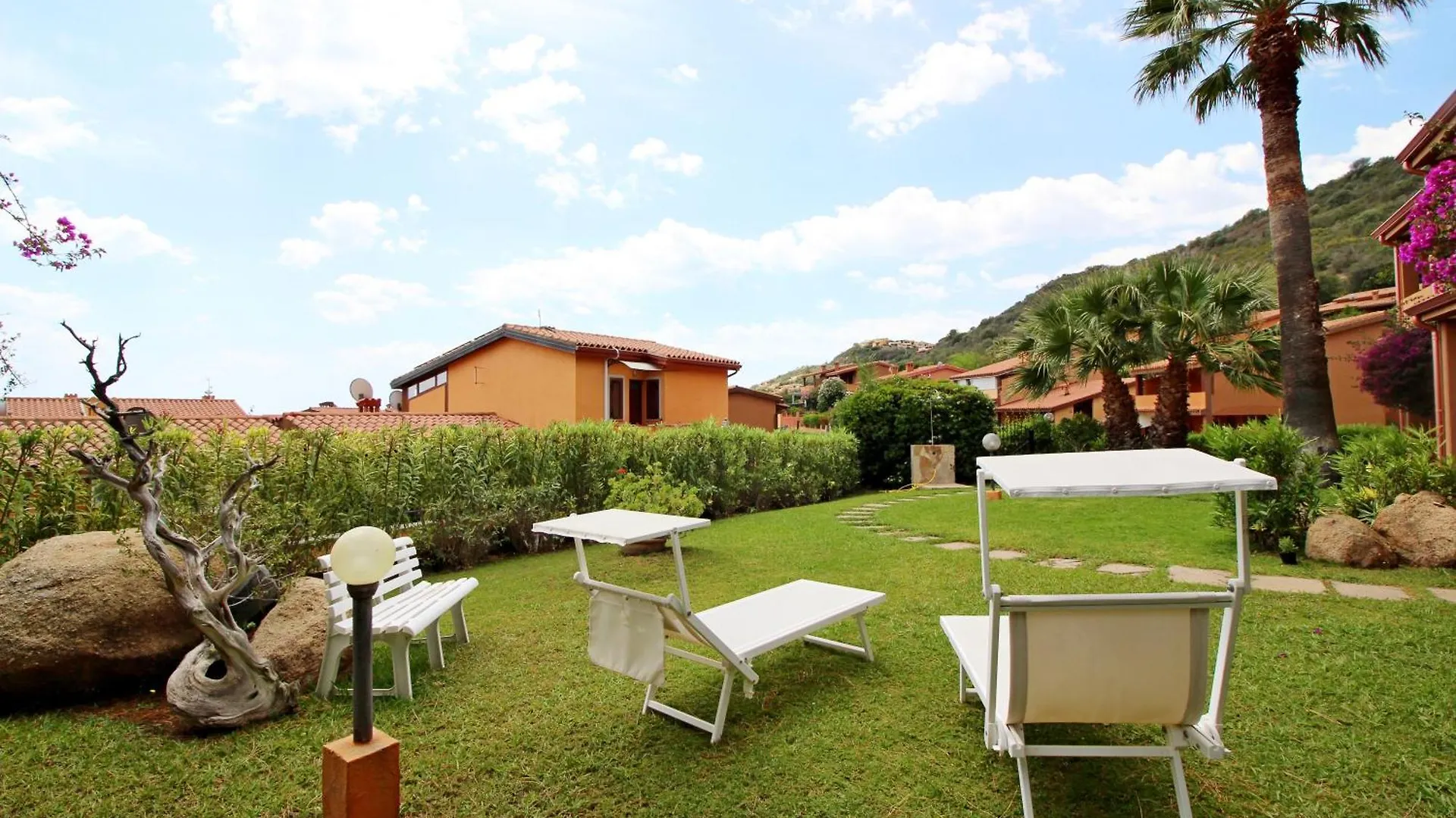 Apartment Costa Rei Villette Rei Marina Con Wi-Fi Monte Nai Italy