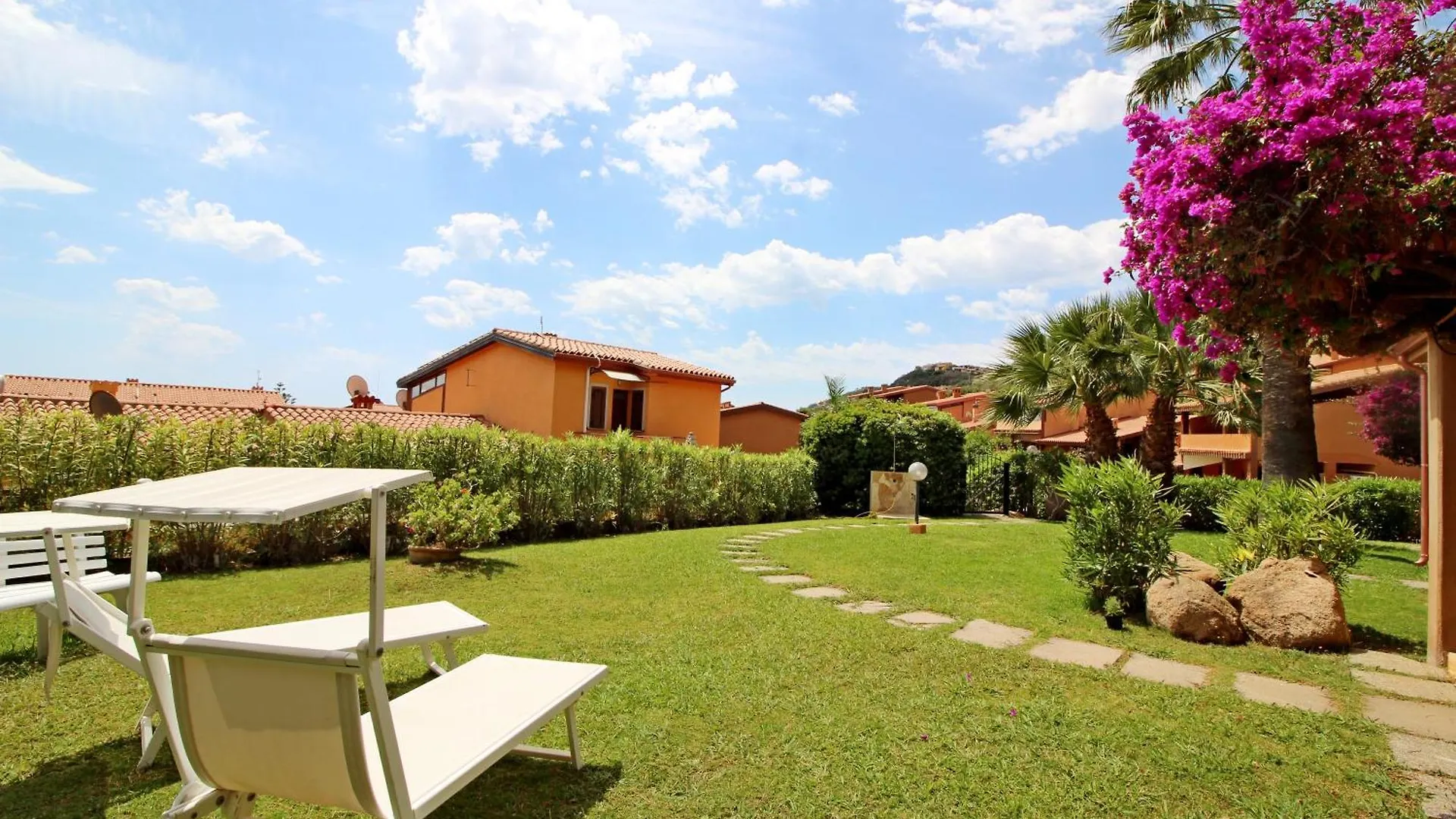 Apartment Costa Rei Villette Rei Marina Con Wi-Fi Monte Nai Italy